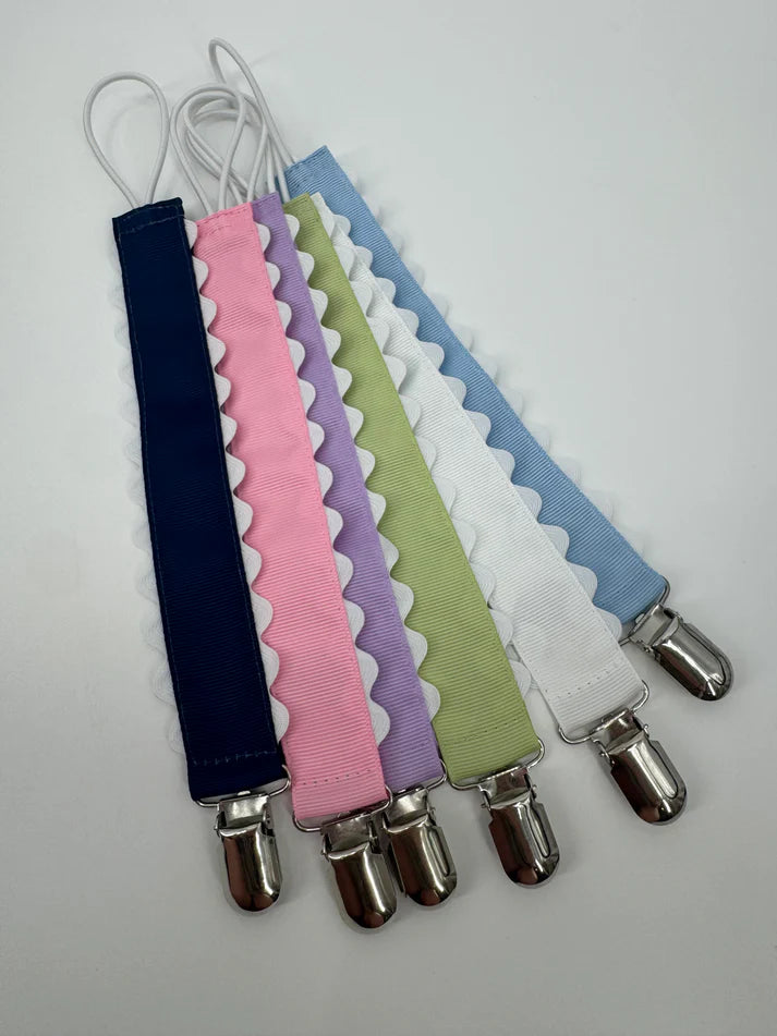 Paci Clip